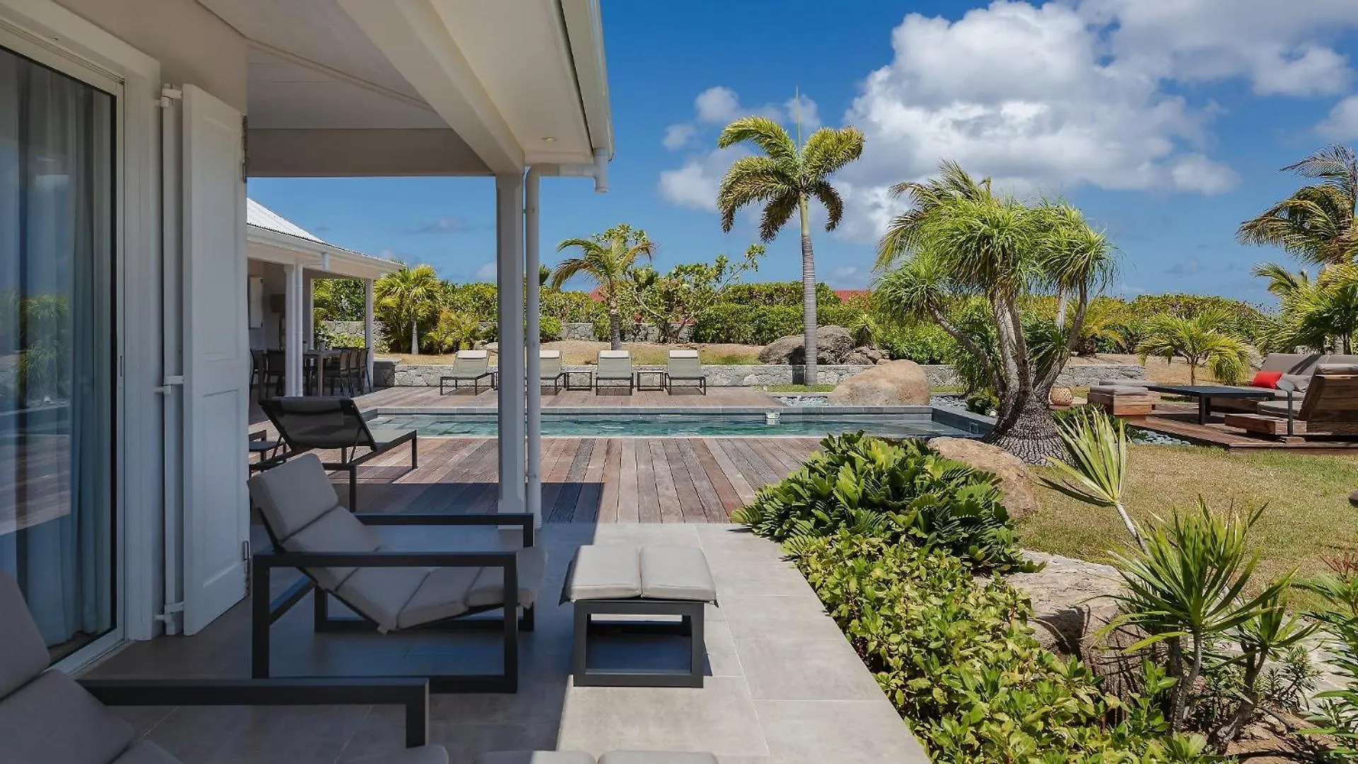 Secluded Villa With A Lavish Garden St. Barthelemy